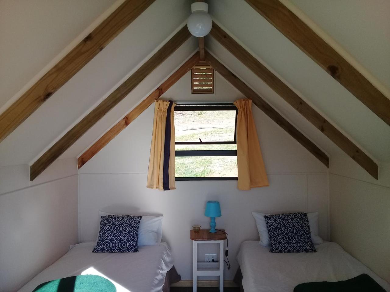 Sedgefield Huts Hotell Exteriör bild